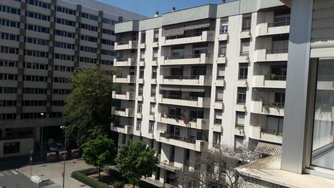 Gran Apartamento Plaza De Espana Apartment Seville Luaran gambar